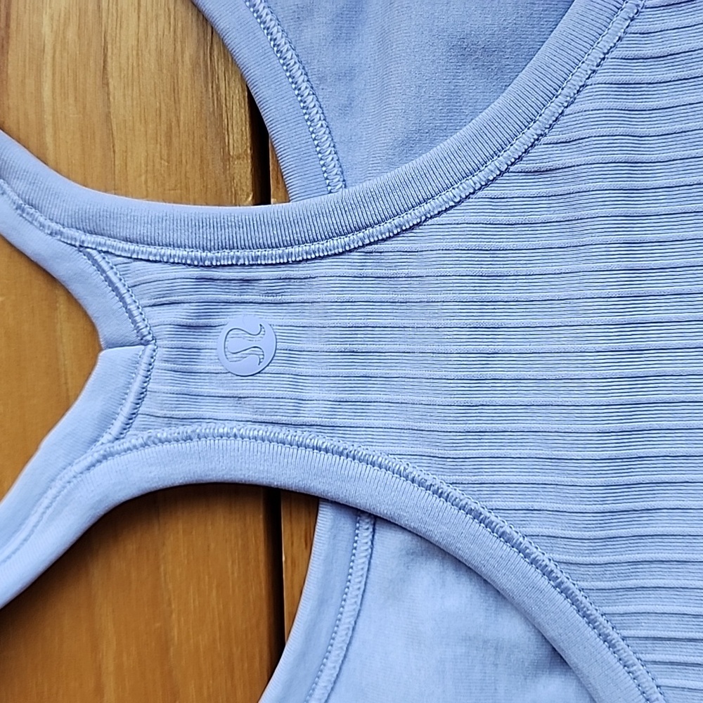Lululemon Ebb to Street tank top in Lilac Smoke size 10 Racerback NWOT - Picture 10 of 11